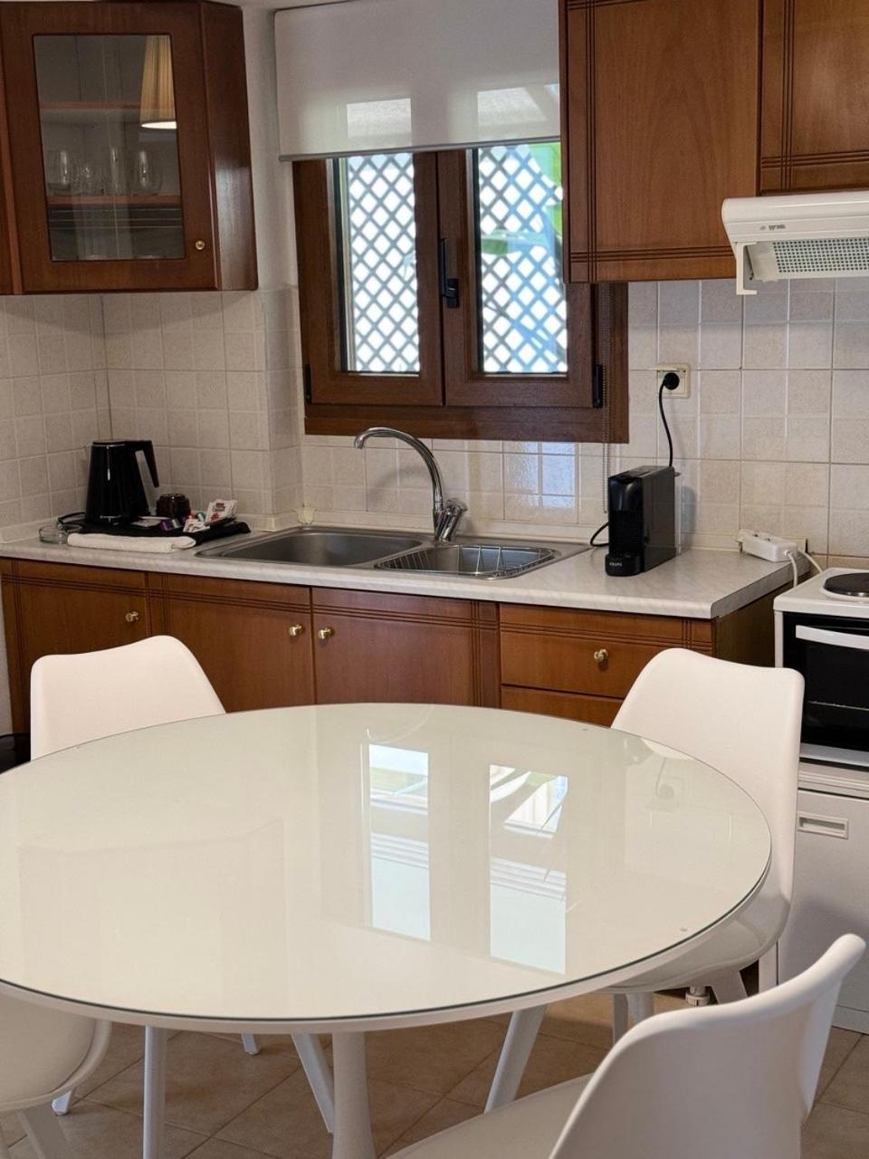Amaryllis House Apartment Platamonas Bagian luar foto