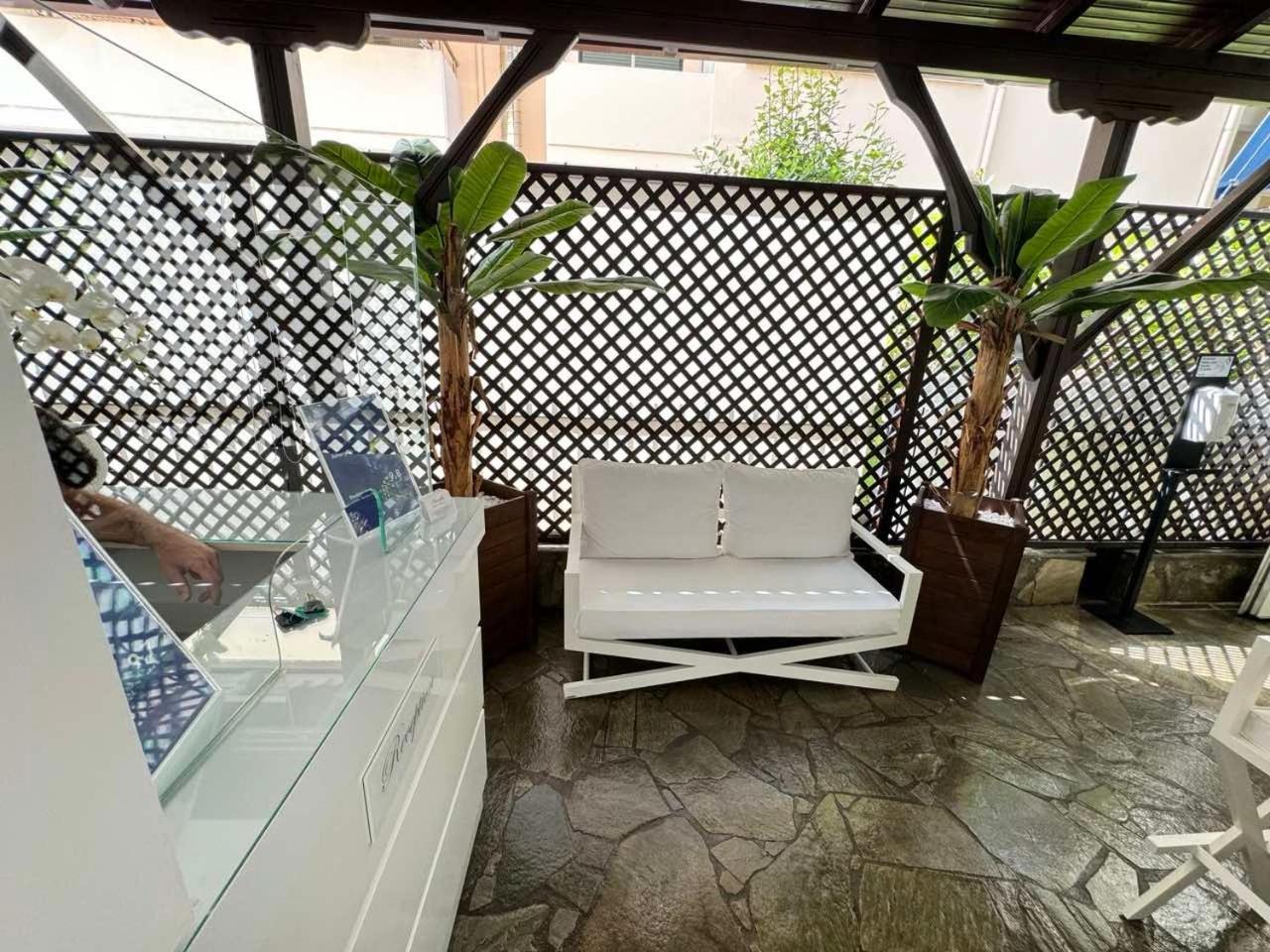 Amaryllis House Apartment Platamonas Bagian luar foto